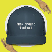 Load image into Gallery viewer, Closed-back trucker cap
